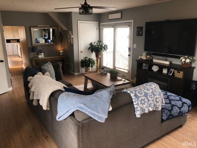 1906 Polster Drive, Evansville, IN 47714