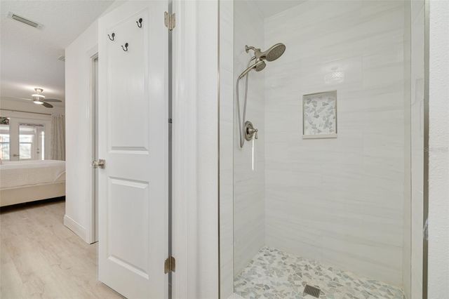 8708 41ST STREET N, Pinellas Park, FL 33782