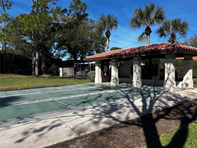 8708 41ST STREET N, Pinellas Park, FL 33782