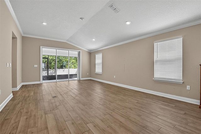 425 NARVAREZ AVENUE, St Augustine, FL 32084