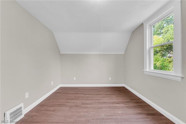 3153 W 103rd Street, Cleveland, OH 44111