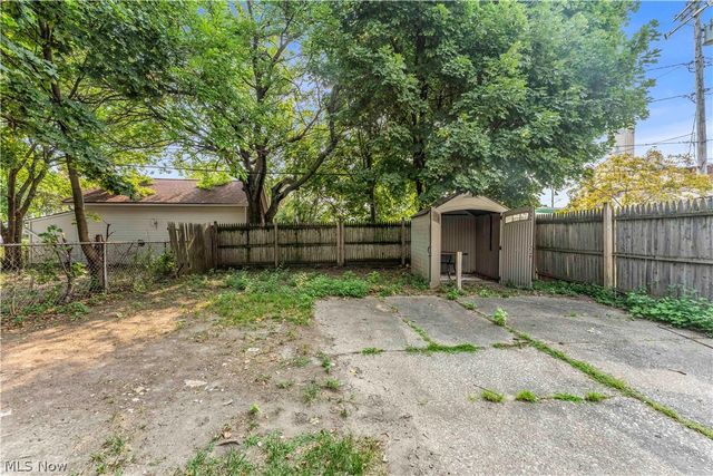 3153 W 103rd Street, Cleveland, OH 44111