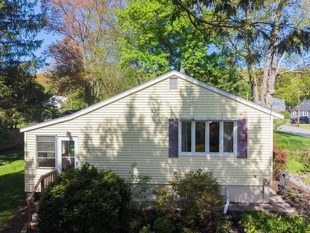 3 Greenwood Street, Boylston, MA 01505