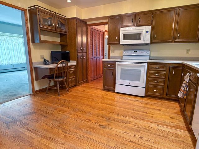 315 LAMPERT STREET, Oshkosh, WI 54901