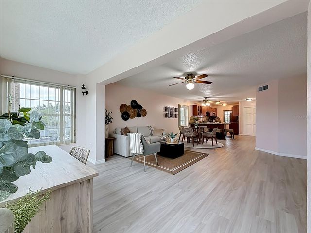 1900 68TH STREET N 301, St Petersburg, FL 33710