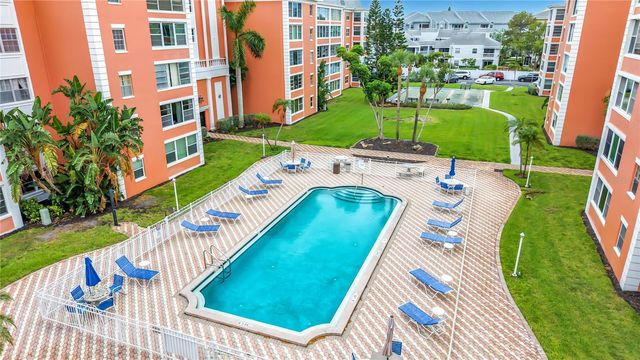 1900 68TH STREET N 301, St Petersburg, FL 33710