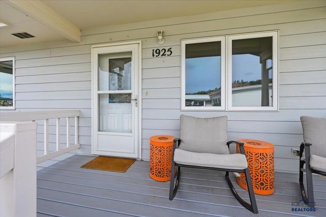 1925 N MAIN, Spearfish, SD 57783
