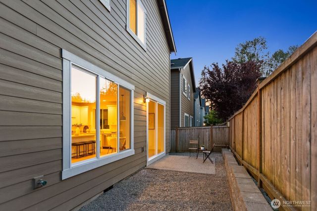 12317 23rd Dr SE, Everett, WA 98208