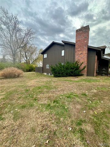 1448 Gettysburg Landing, St Charles, MO 63303