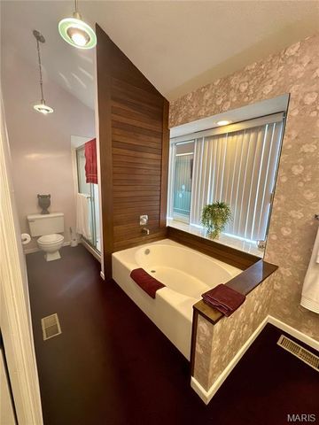 1448 Gettysburg Landing, St Charles, MO 63303