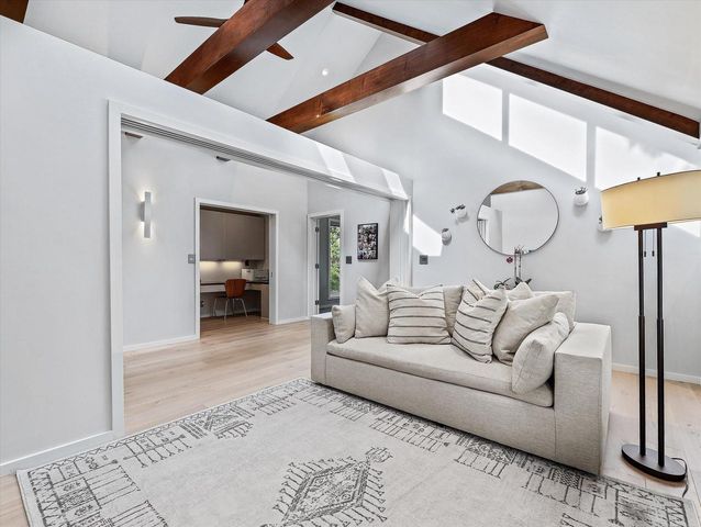 7050 N Belmont LANE, Fox Point, WI 53217