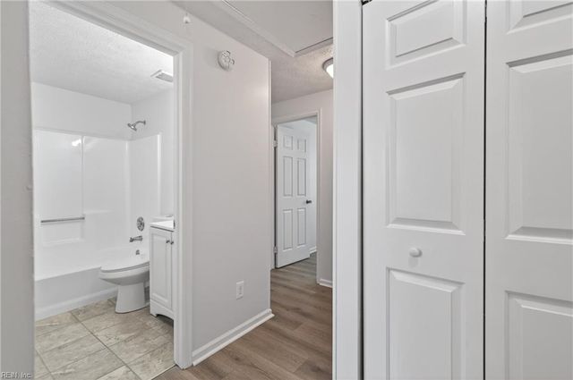 8 Lucinda CT, Hampton, VA 23666