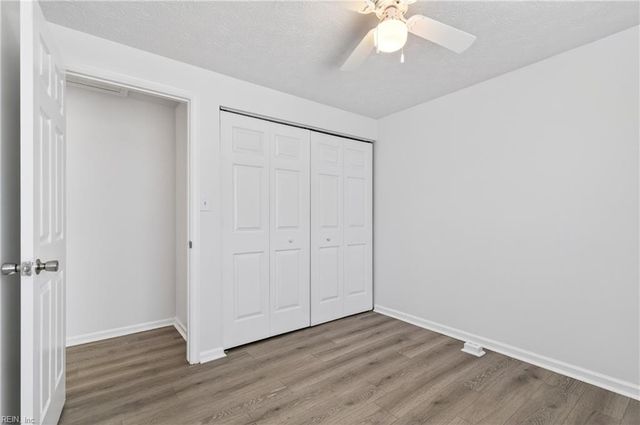 8 Lucinda CT, Hampton, VA 23666