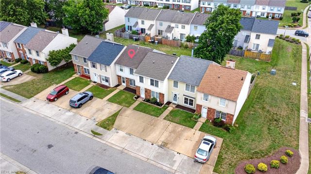 8 Lucinda CT, Hampton, VA 23666