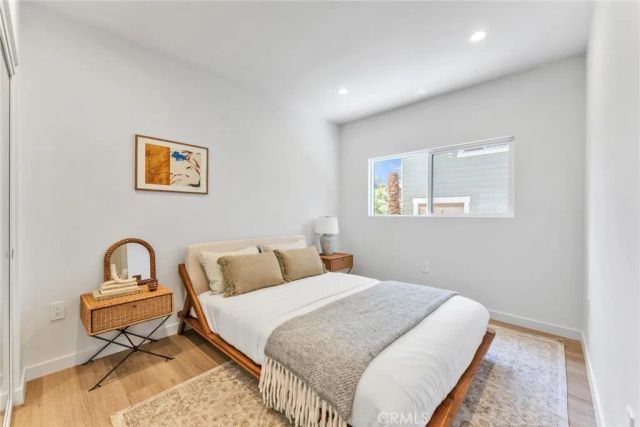 1606 N Kingsley, Los Angeles, CA 90027