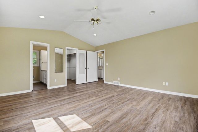 2250 Yorktown Drive Se, City Of Kentwood, MI 49508