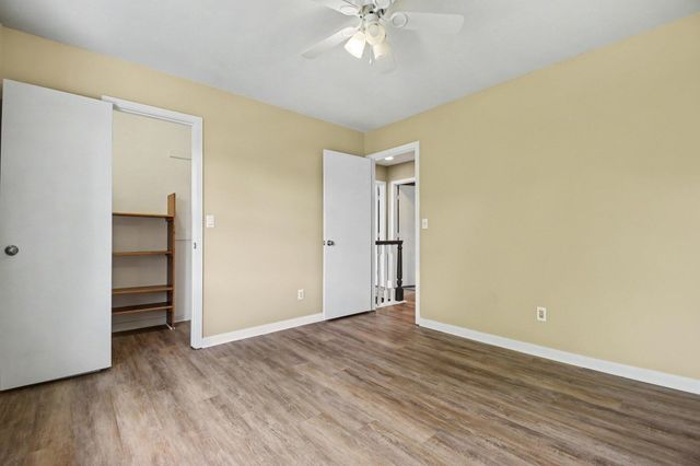 2250 Yorktown Drive Se, City Of Kentwood, MI 49508