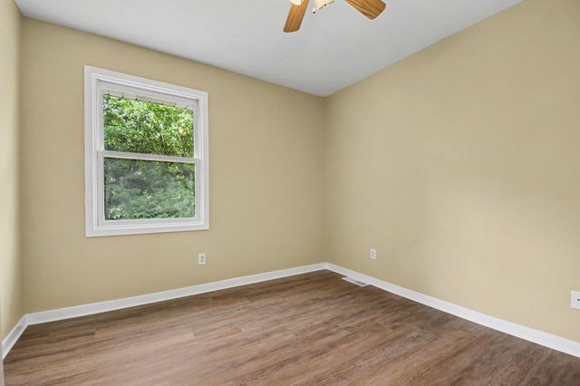 2250 Yorktown Drive Se, City Of Kentwood, MI 49508