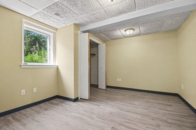 2250 Yorktown Drive Se, City Of Kentwood, MI 49508