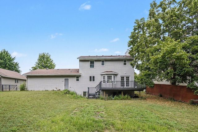 2250 Yorktown Drive Se, City Of Kentwood, MI 49508