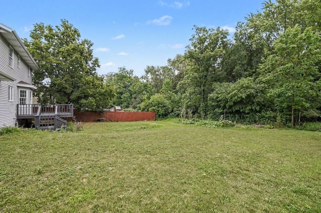 2250 Yorktown Drive Se, City Of Kentwood, MI 49508