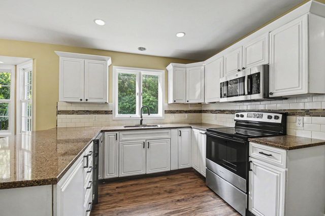 2250 Yorktown Drive Se, City Of Kentwood, MI 49508