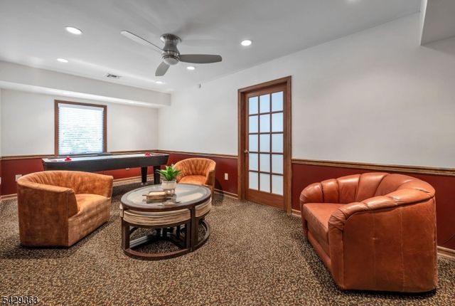 84 Bogerts Mill Rd, Harrington Park Boro, NJ 07640