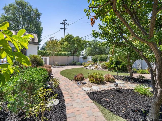 323 Santa Rosa Road, Arcadia, CA 91007
