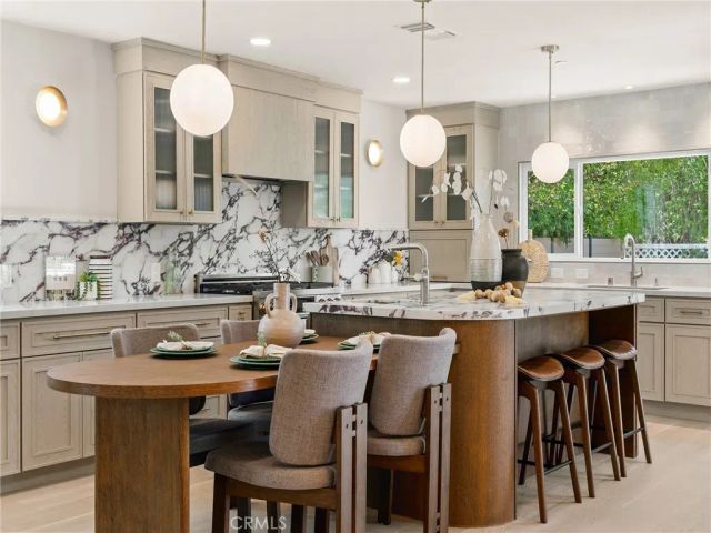 323 Santa Rosa Road, Arcadia, CA 91007