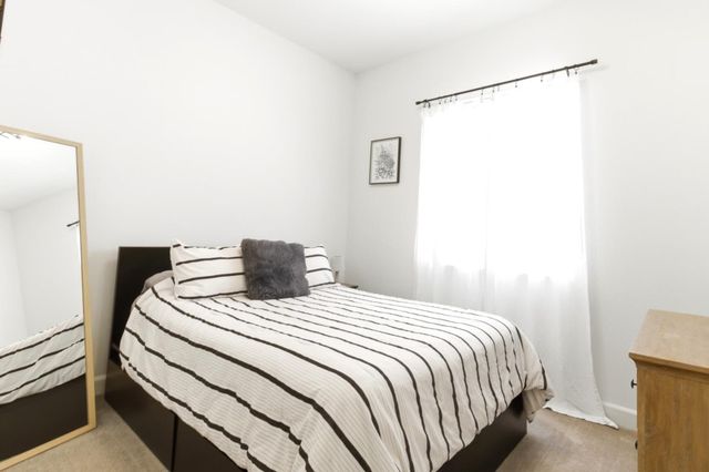 1218 Bluegrass St, Plumas Lake, CA 95961