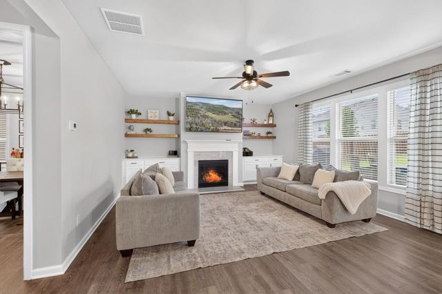 1908 Lakeview Bend Way, Buford, GA 30519