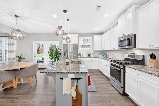 1908 Lakeview Bend Way, Buford, GA 30519