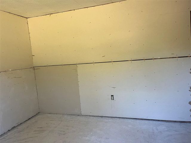 2495 Us Highway 190 E, Woodville, TX 75979