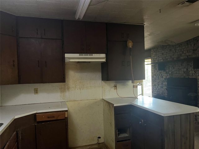 2495 Us Highway 190 E, Woodville, TX 75979