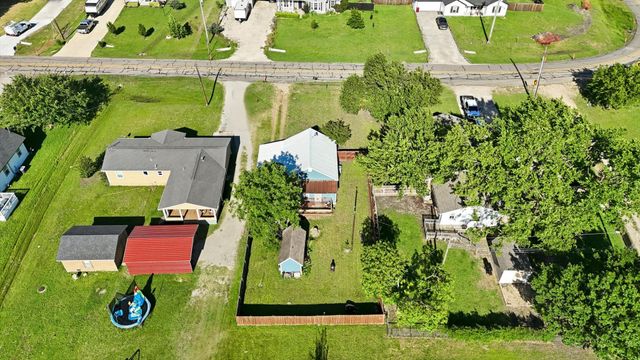 1005 N Oak Street, Leonard, TX 75452