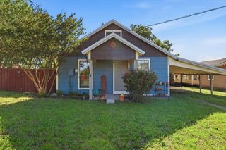 1005 N Oak Street, Leonard, TX 75452