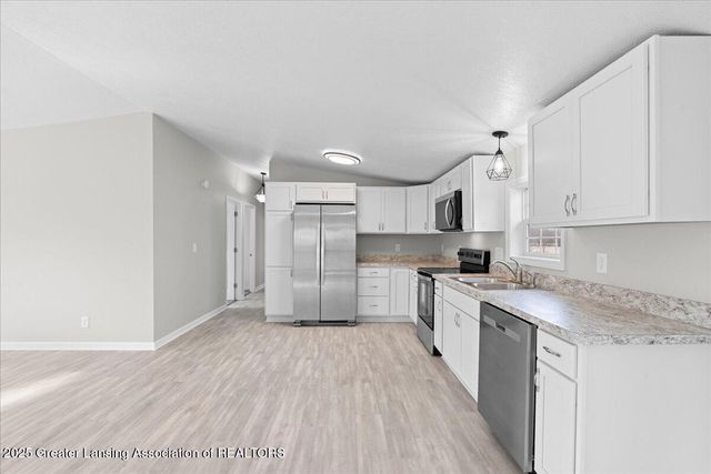 1976 Bolock Highway, Charlotte, MI 48813