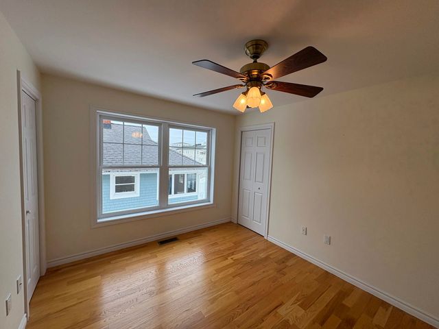 78 PEMBROKE Street, Seabrook, NH 03874