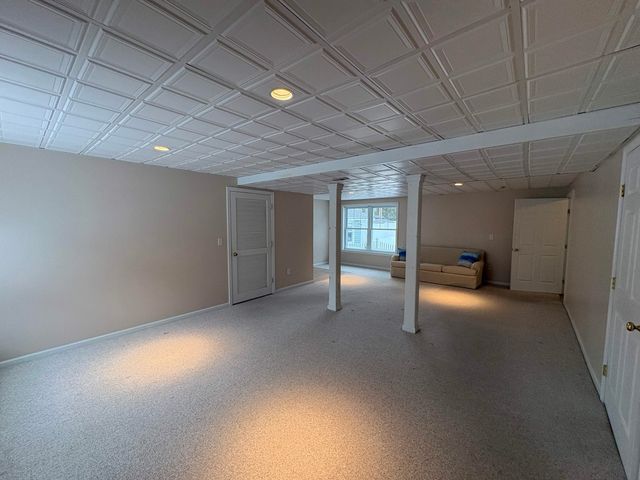 78 PEMBROKE Street, Seabrook, NH 03874