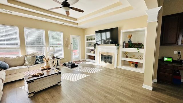 829 Cranberry Ln, Nolensville, TN 37135