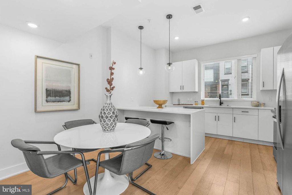 1754 WYLIE ST #1, Philadelphia, PA 19130 — exterior