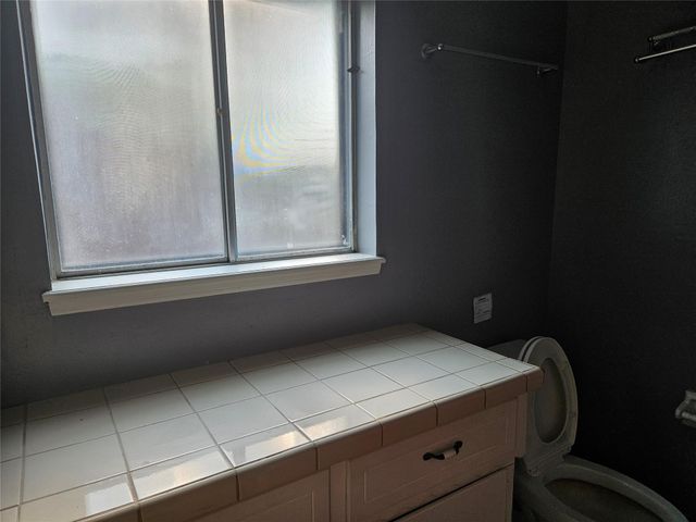 1123 Cottage Oak Lane, Houston, TX 77091