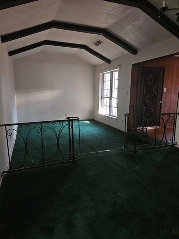 1123 Cottage Oak Lane, Houston, TX 77091