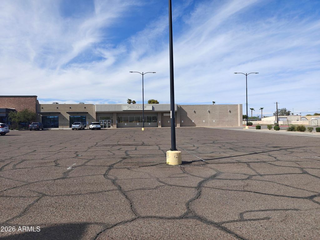 3216 E Cactus Road, Phoenix, AZ 85032 — photo 4