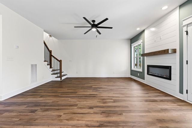 373 Young Lane, Pleasant View, TN 37146