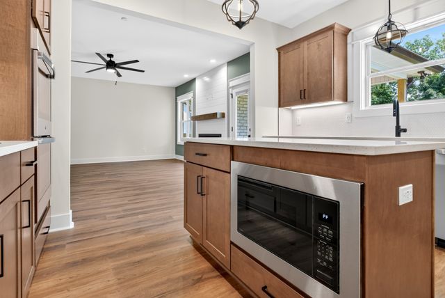 373 Young Lane, Pleasant View, TN 37146