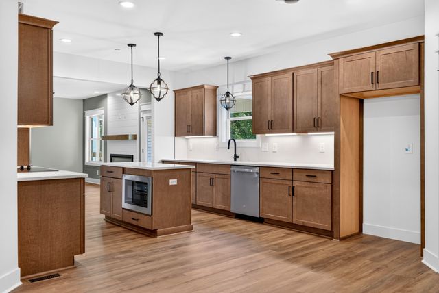373 Young Lane, Pleasant View, TN 37146