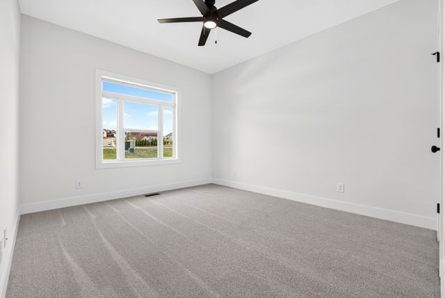 373 Young Lane, Pleasant View, TN 37146