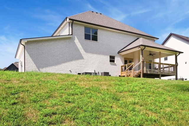 373 Young Lane, Pleasant View, TN 37146