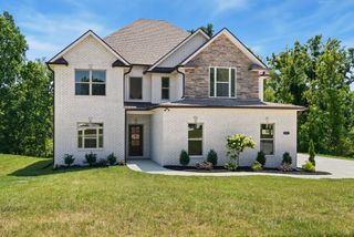 373 Young Lane, Pleasant View, TN 37146